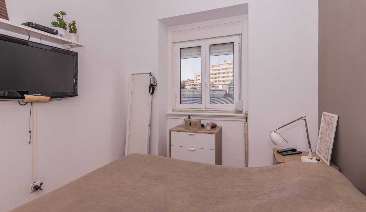 Remax EA 1 - t2+ - Ajuda - 20230216-14-min