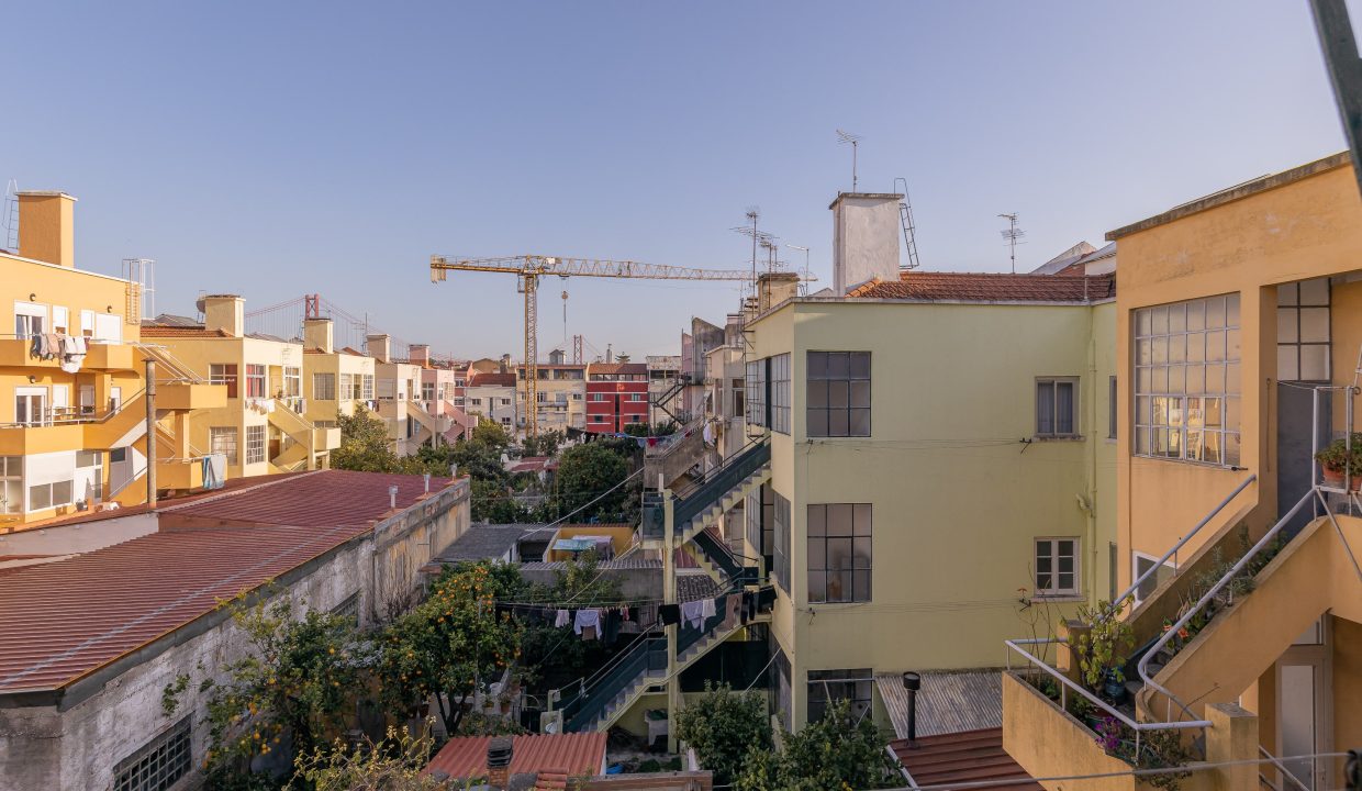 Remax EA 1 - t2+ - Ajuda - 20230216-24-min