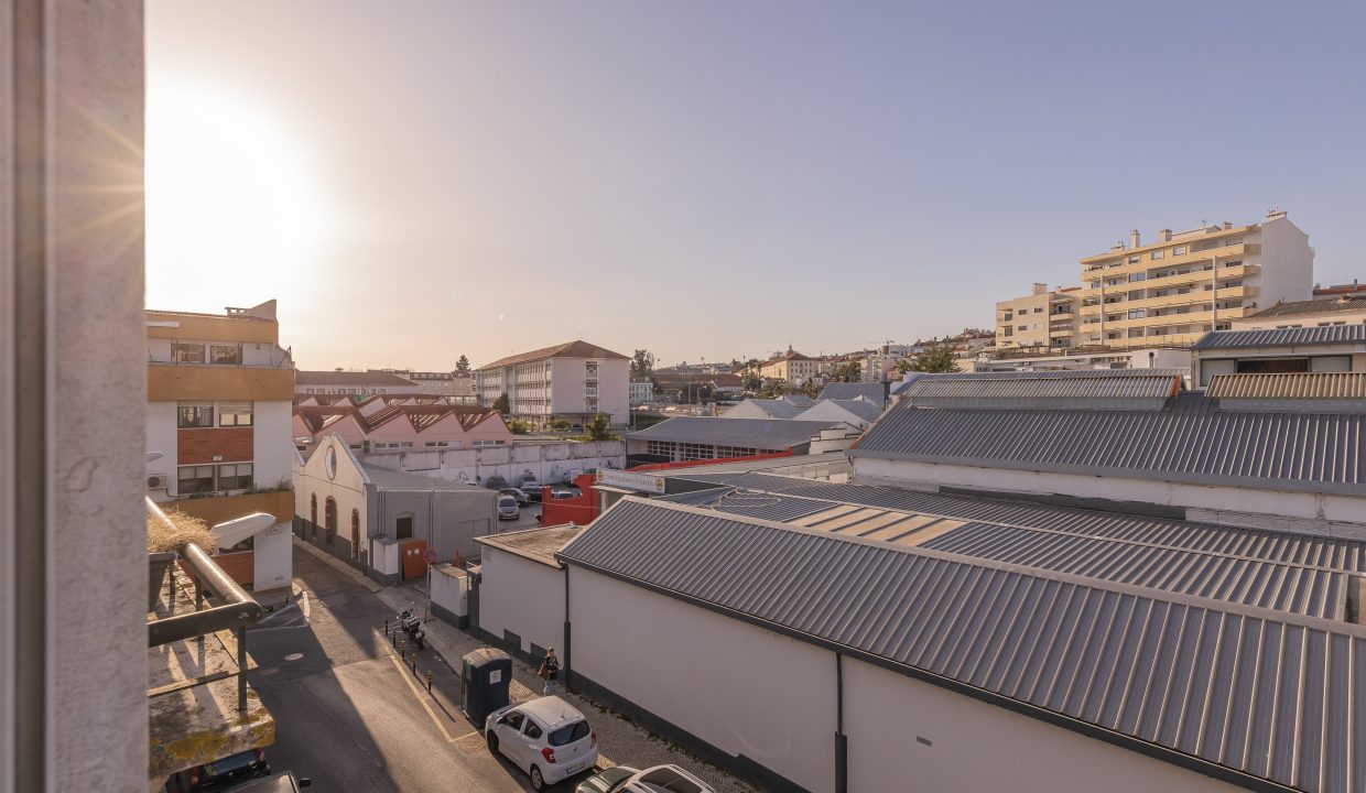 Remax EA 1 - t2+ - Ajuda - 20230216-28-min