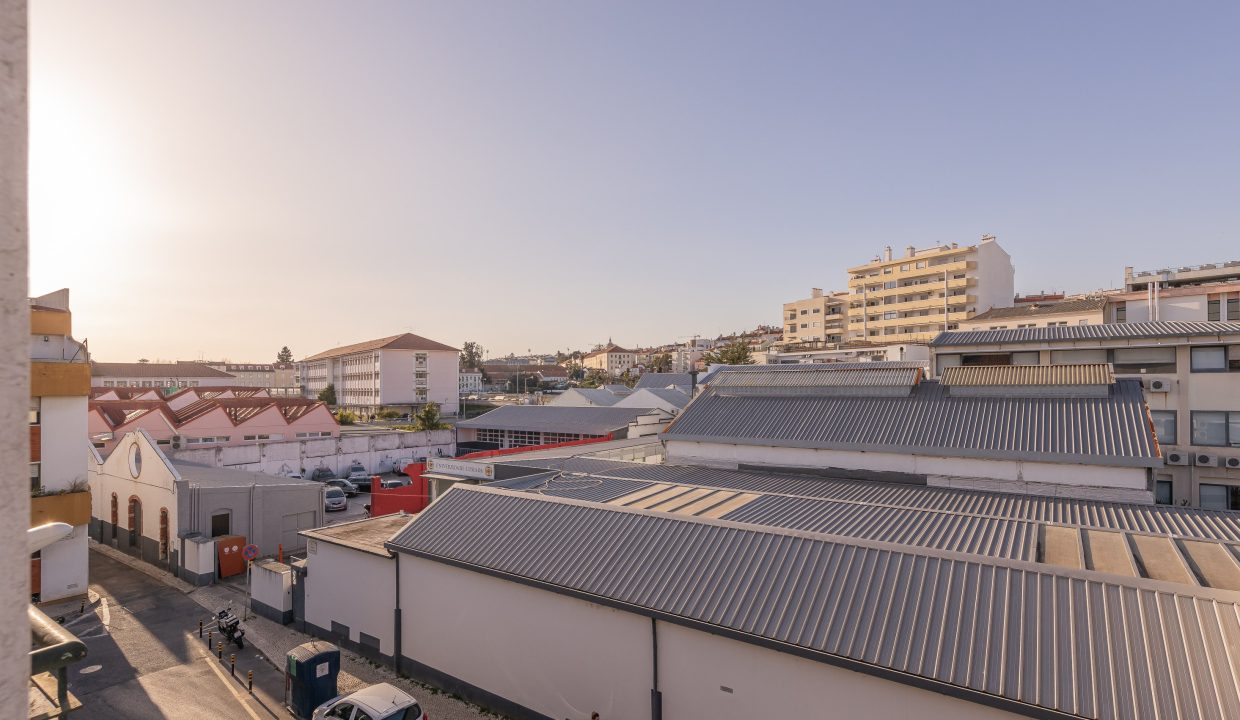 Remax EA 1 - t2+ - Ajuda - 20230216-29-min