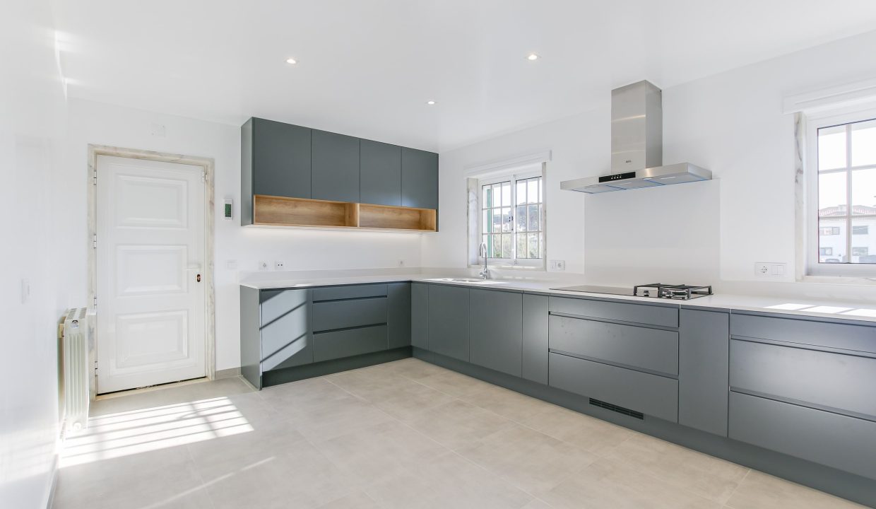 WEBSIITE_MURCHES_Largo Infante D Henrique Lote1-15-min