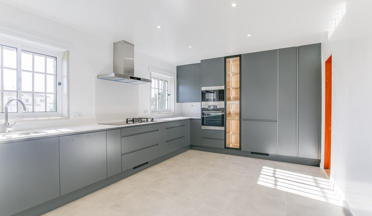 WEBSIITE_MURCHES_Largo Infante D Henrique Lote1-16-min